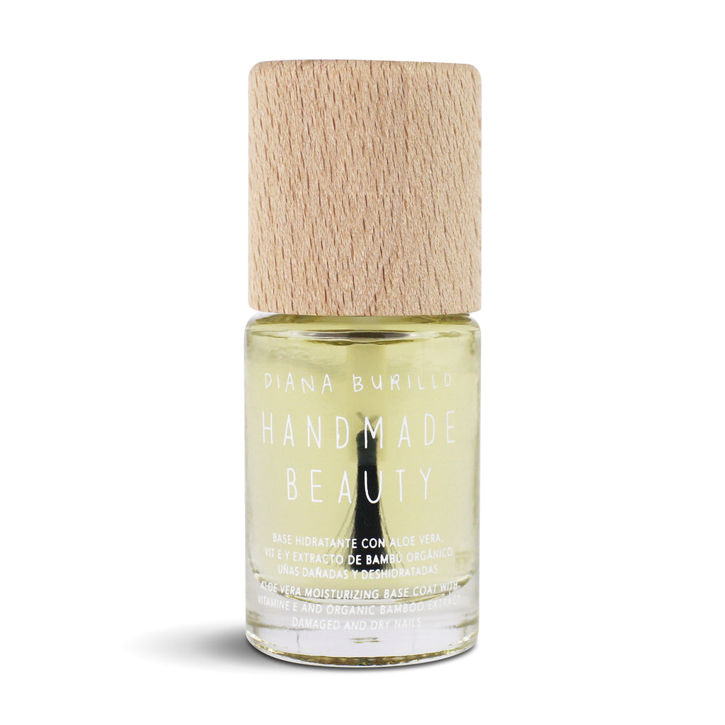 Nail Polish Non Toxic Basecoat Moisturizing With Aloe Vera - Handmade Beauty Nail Treatment Nail Polish Non Toxic Basecoat Moisturizing With Aloe Vera Treatment base with aloe vera, organic bamboo extract and vitamin E, highly moisturizing ingredients that prevent damage and improve the quality of damaged nails. Size: 10 ml Recommended for: all types of nails, especially those that need an extra amount of moisturizing. How to use: apply to clean filed nails. For a natural nail effect, this base can be use