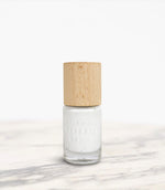 Nail Polish Non Toxic Color Tofu - Handmade Beauty Nail Polish Nail Polish Non Toxic Color Tofu The purest white, the best represented snow, the ideal tone for the French manicure, precise and perfect. Size: 10 ml Formulation The perfect dose of pigments in the formulation guarantees a covering effect. Contains ingredients specifically designed to strengthen nail’s resistance like organic silicon. Easy Apply Fast and precise application due to its brush. An ergonomic cap for easy use. How to use: to obtai